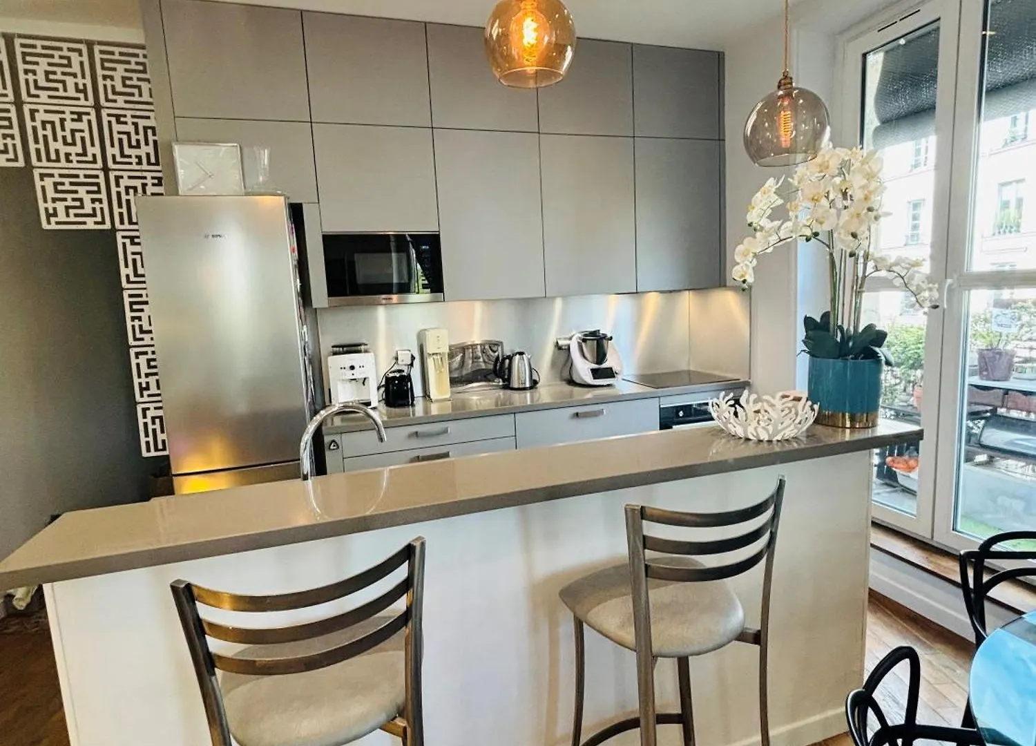 Modern Cozy Flat In The Marais Parking Paris