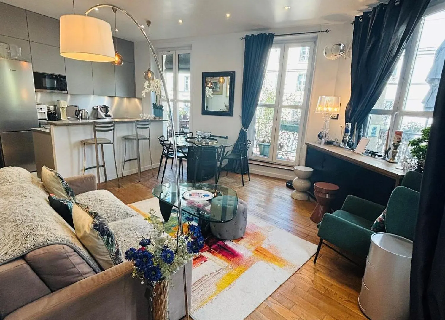 Modern Cozy Flat In The Marais Parking *